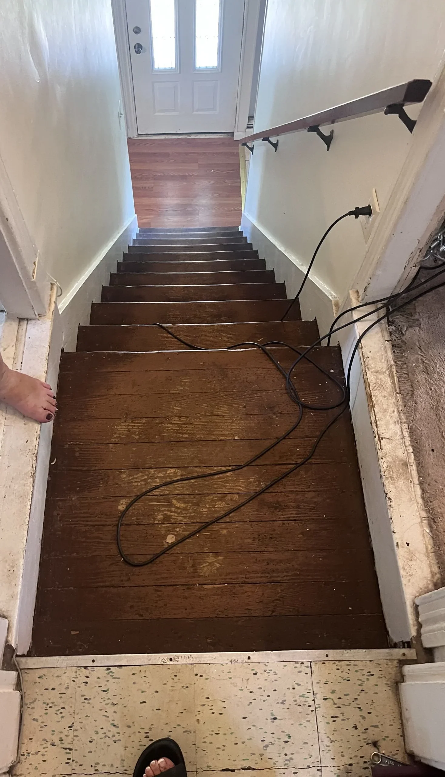 Before wooden stair remodeling